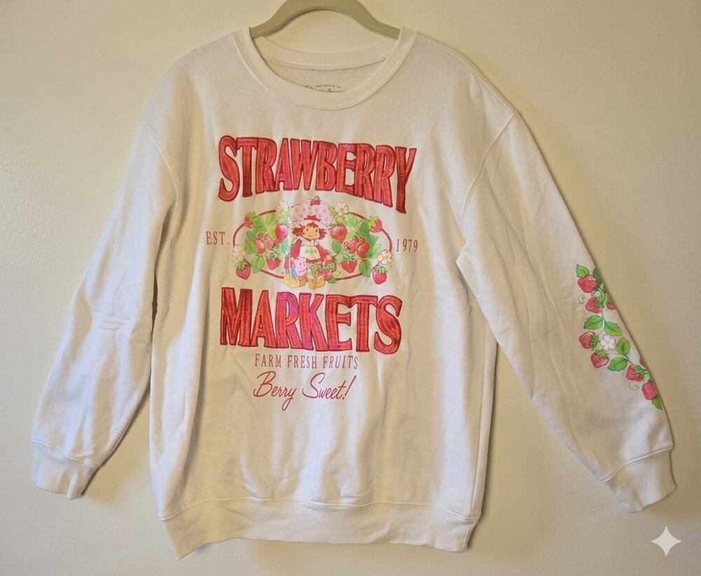 Strawberry Shortcake Markets Sweatshirt Womens Size M White Graphic Fleece